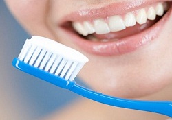 Sự thật về kem đánh răng làm trắng răng